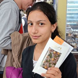 Cologne_Creating-your-own-chocolate-bar_0135_16x9